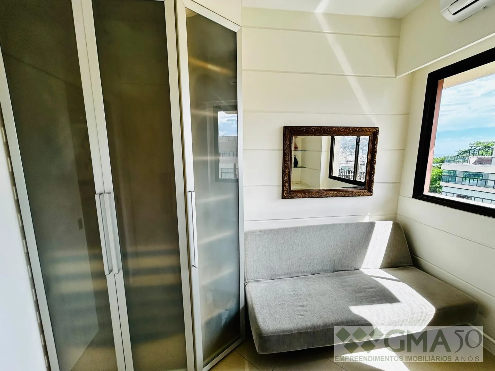 2-bedroom apartment in a building with a sauna — photo 35
