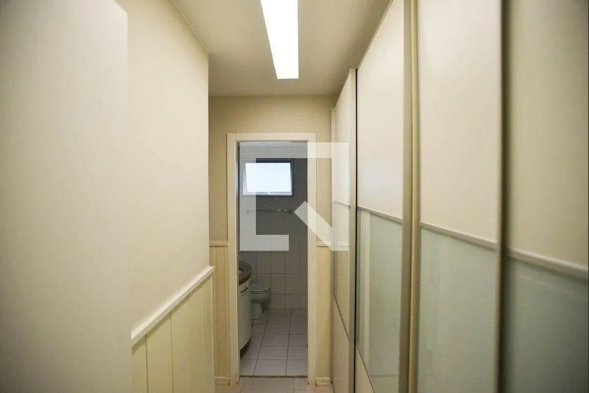 Washing machine in a 3-bedroom apartment, 160 m² — photo 46