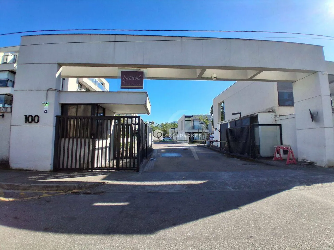Будинок на 3 спальні, 140 м² і закрита кухня — photo 3