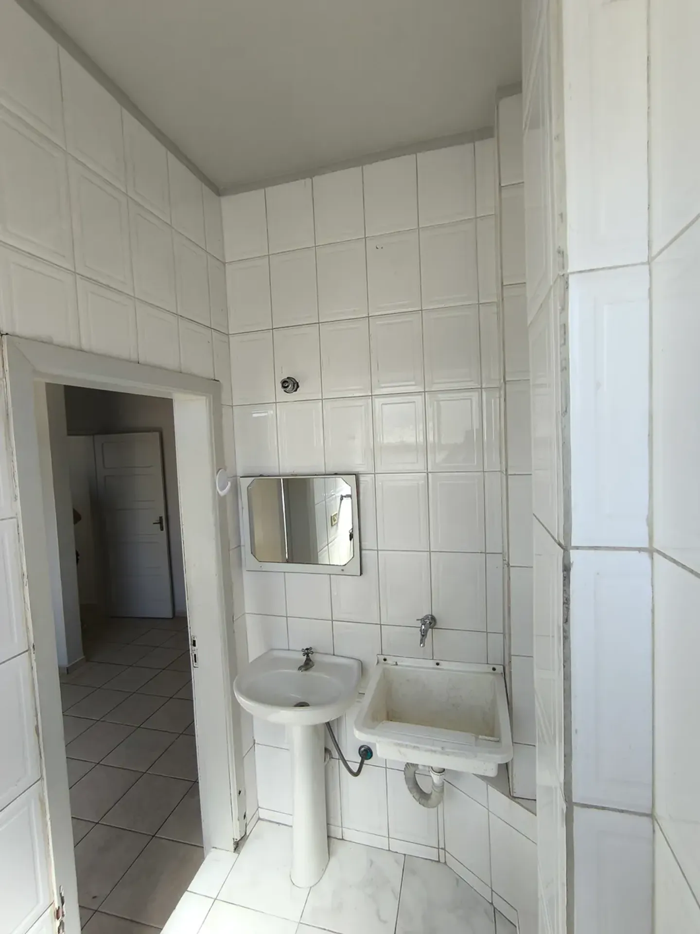 One-bedroom, 30 m² apartment in Curitiba — photo 15