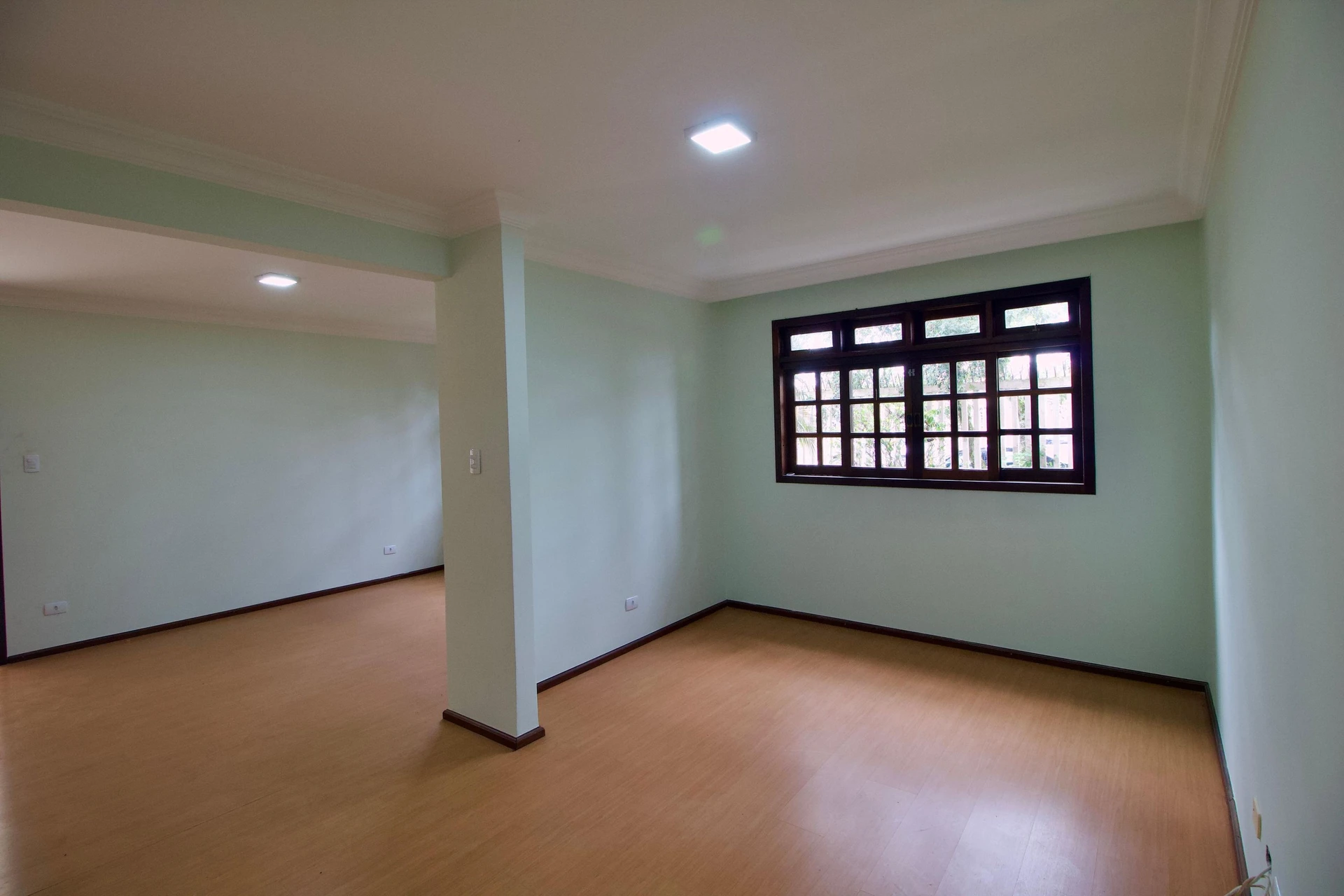 4-bedroom house with a garden in Curitiba — photo 12
