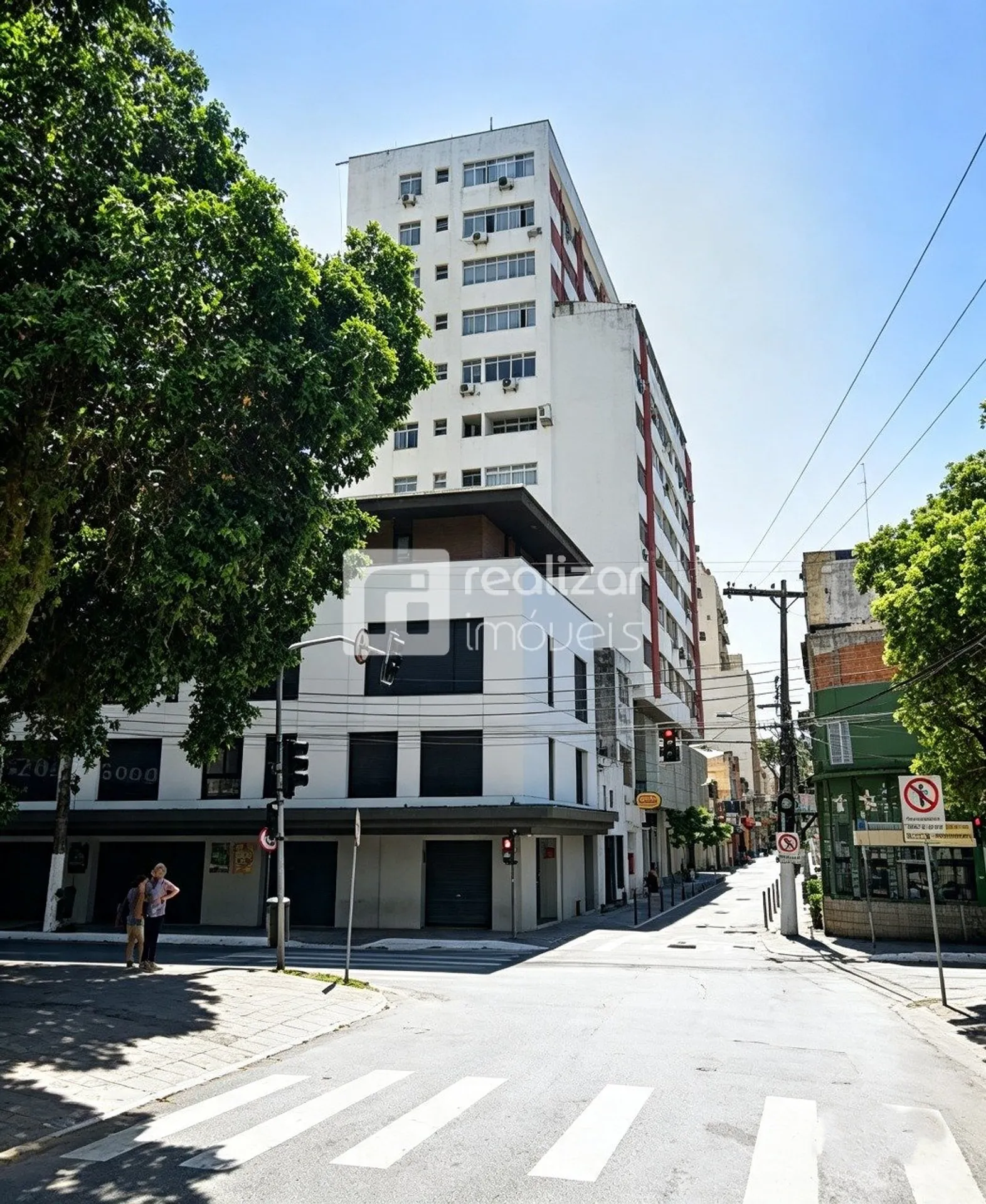 Furnished one-bedroom, 65 m² apartment in Florianópolis — photo 13