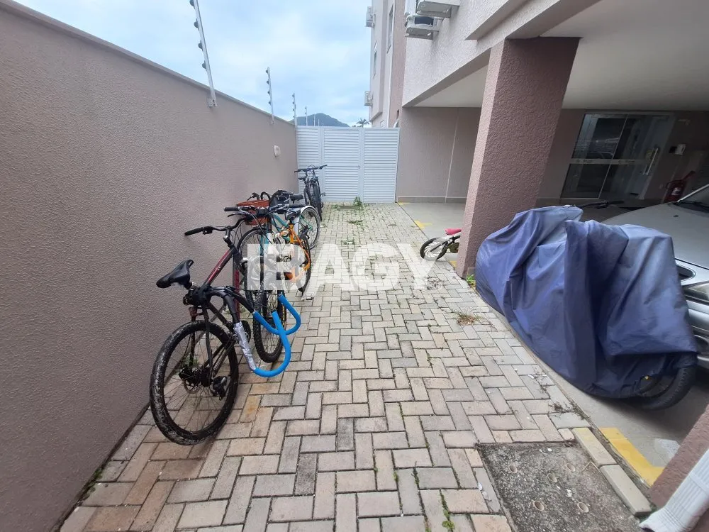 Меблированная квартира 48 м²: 1 спальня и парковка — photo 36