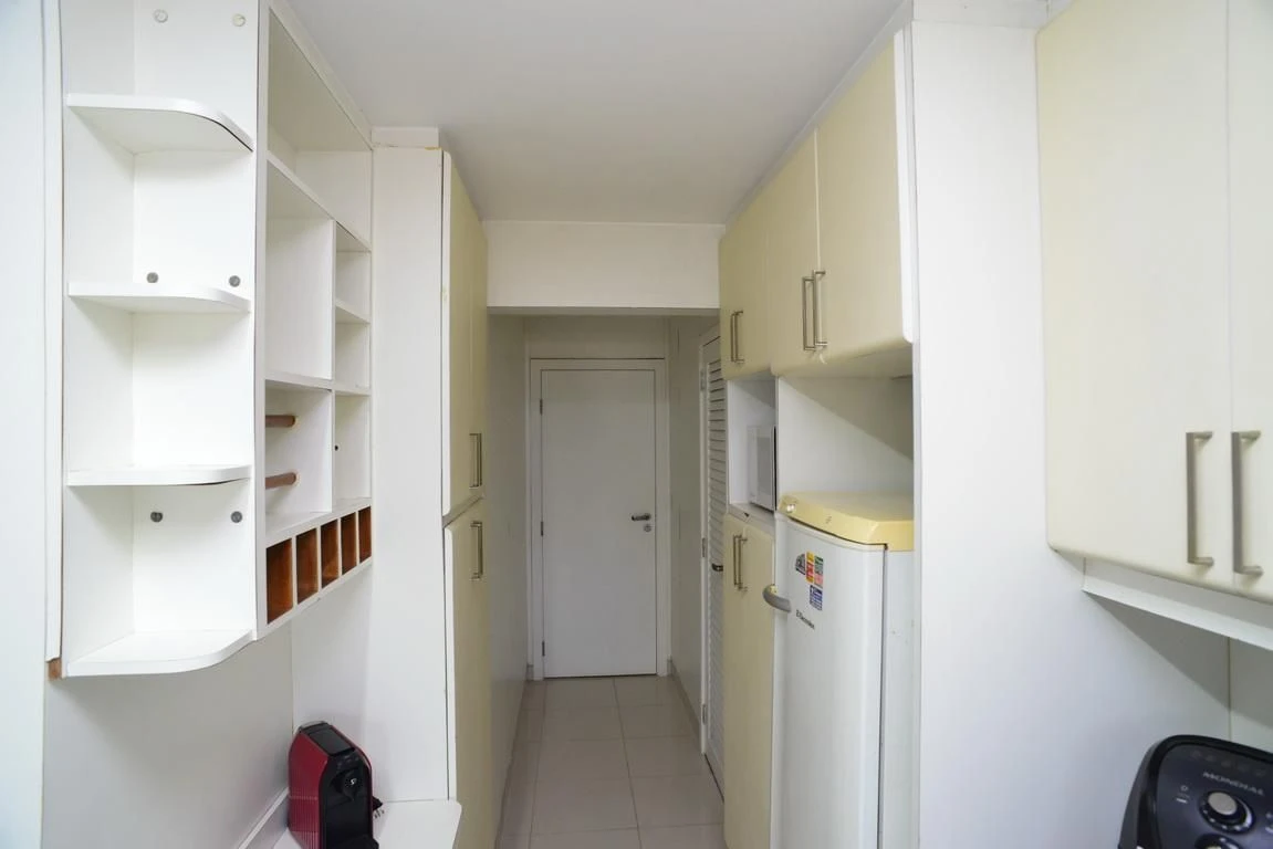Apartamento mobiliado com 4 quartos e suíte no total — photo 8