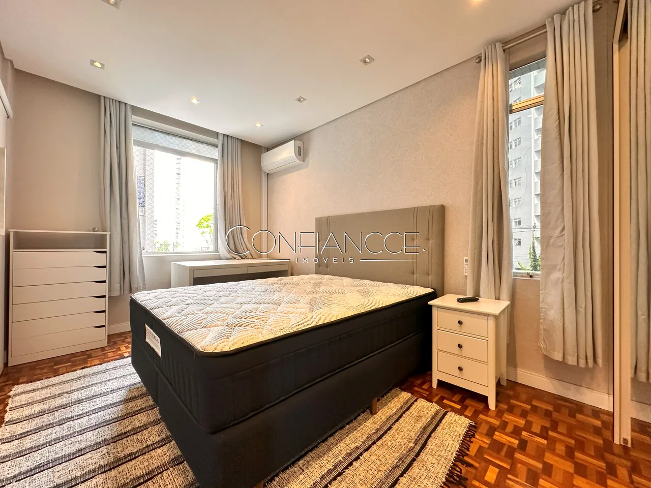 Apartamento en alquiler con 3 habitaciones y 137 m² — photo 12