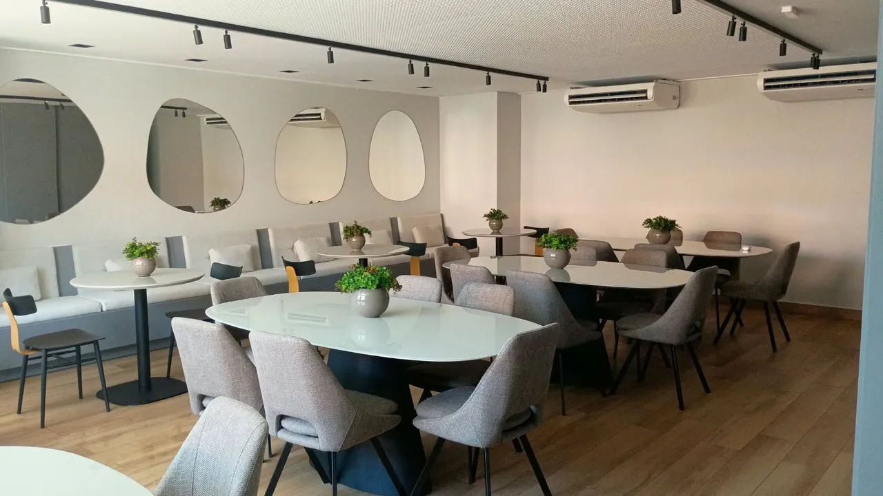 2 quartos e vista para a água: apartamento de 59 m²