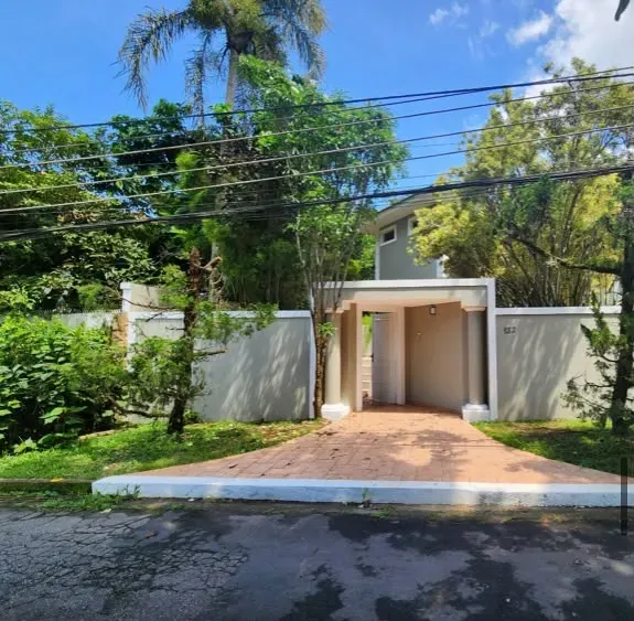 Casa com janelas do piso ao teto, Barra da Tijuca — photo 25