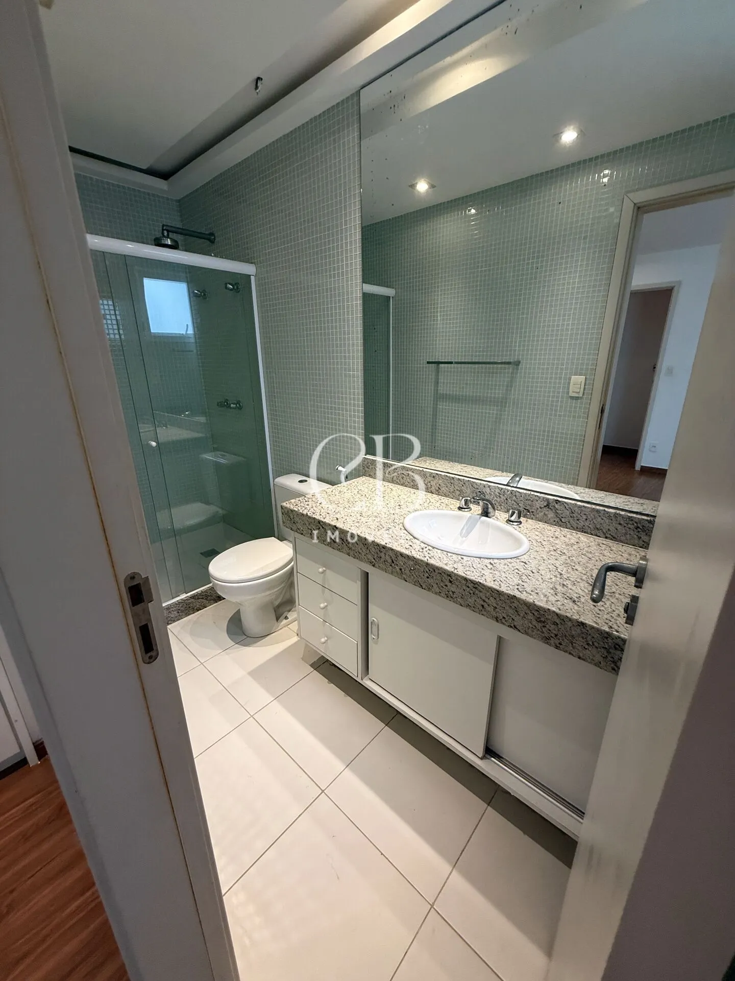 4-bedroom apartment with 5 bathrooms and 3 parking spaces — photo 15