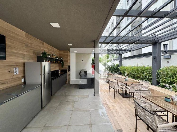 2-bedroom apartment with a washing machine — photo 2