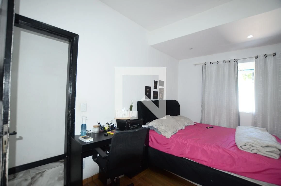 Furnished apartment, 260 m², with a grill on the balcony — photo 9