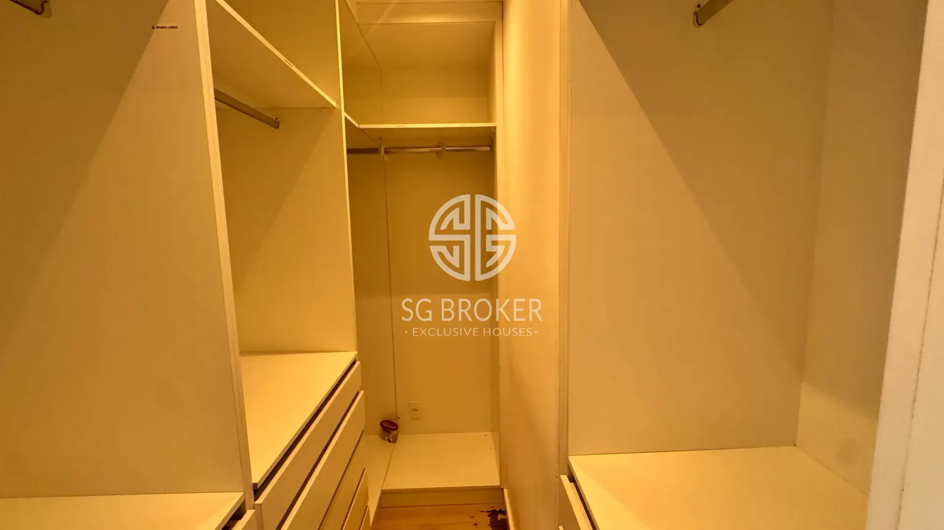 Apartment, 124 m², with a grill on the balcony — photo 5