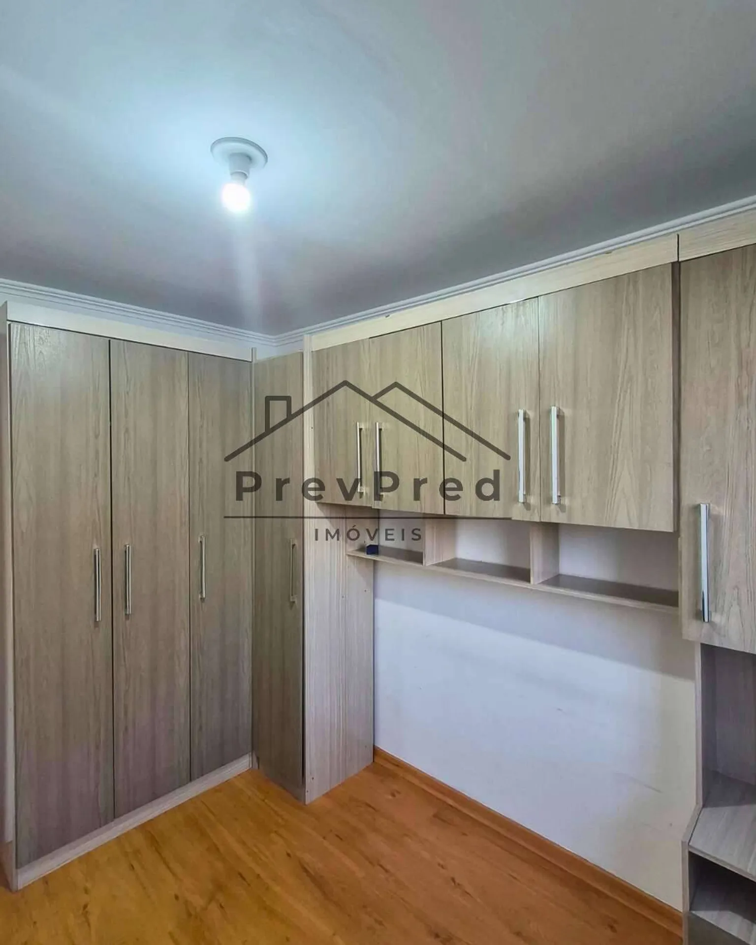 2-bedroom apartment with a washing machine in Curitiba — photo 3
