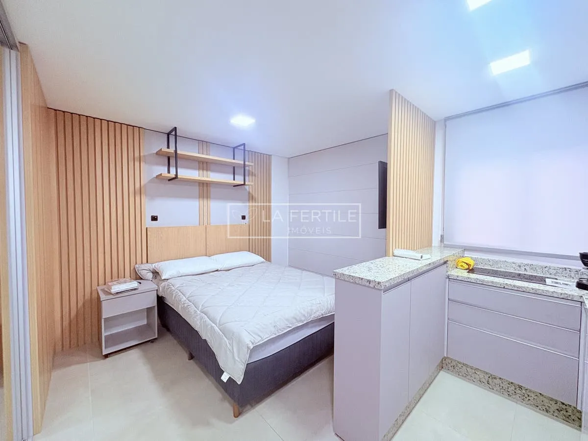 Studio on the 2nd floor with a home office
