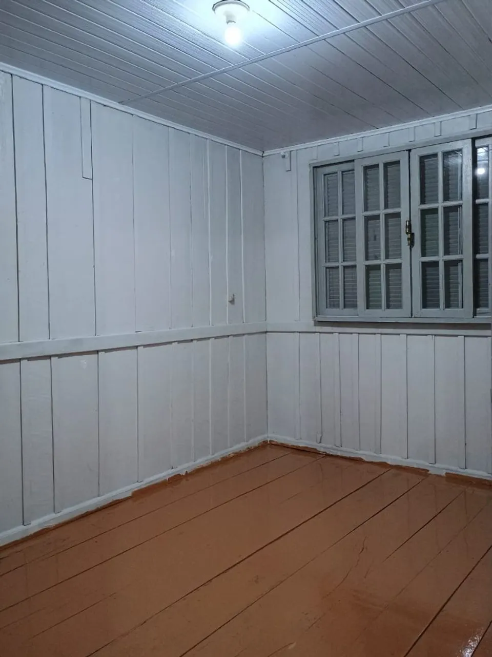 House, 90 m², with wood or laminate floors — photo 7