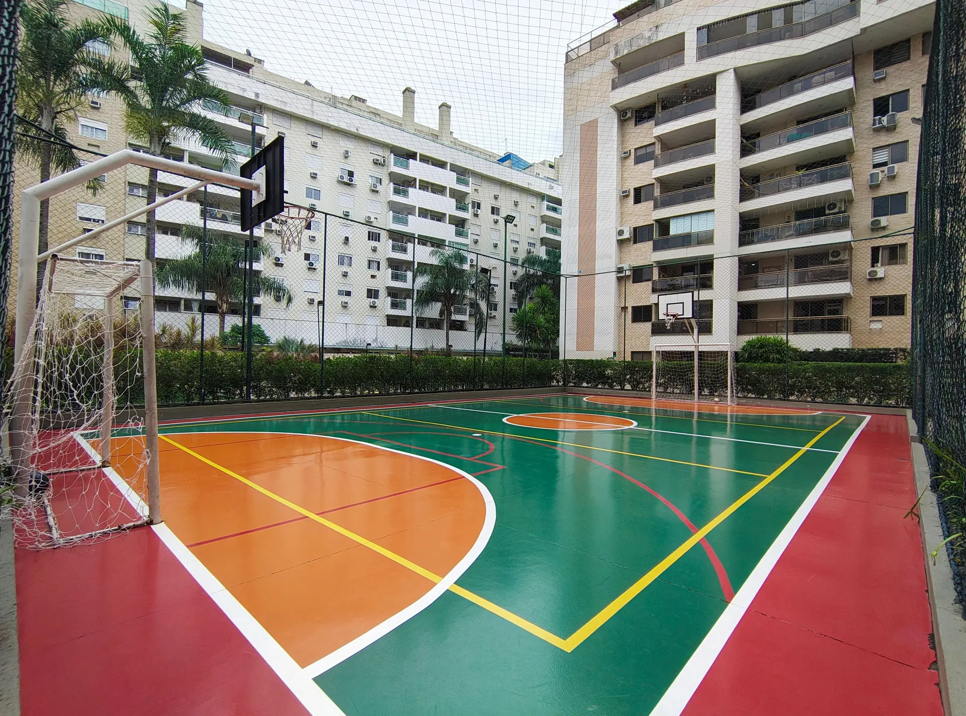 Apartamento para alugar com 3 quartos e 4 banheiros — photo 79
