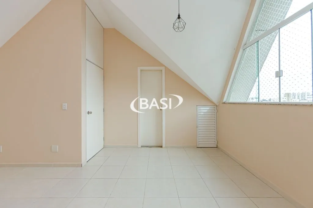 Two-story house with 3 bedrooms and 3 bathrooms, 2 parking — photo 58