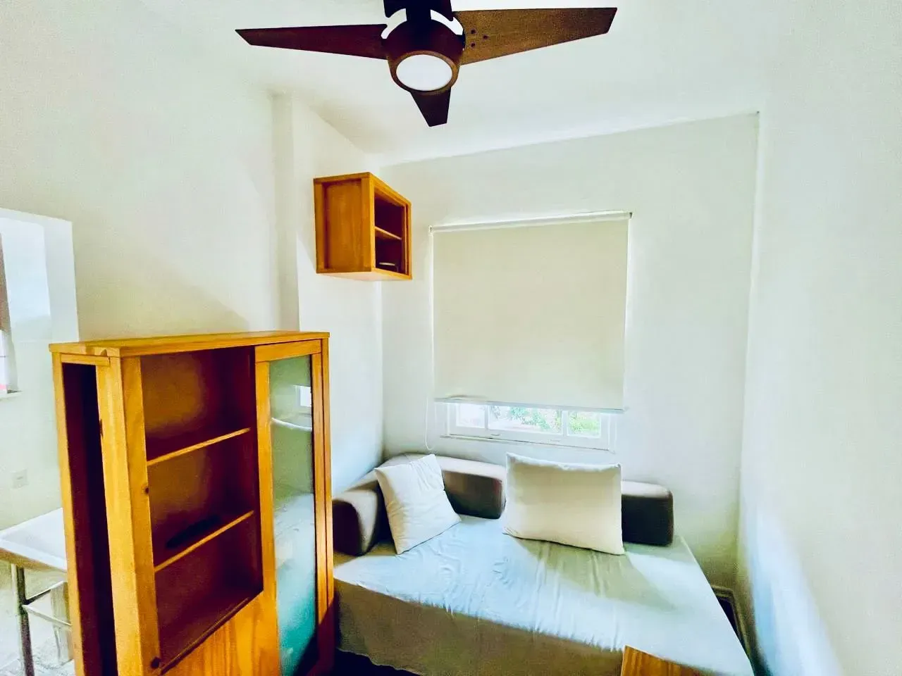 Apartamento amueblado con 2 dormitorios y cocina abierta — photo 6