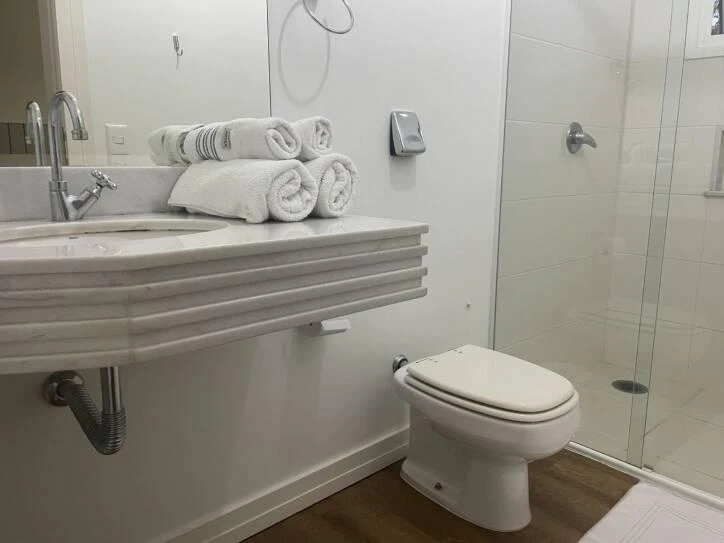 Ванна та 4 спальні: будинок 258 м² — photo 41