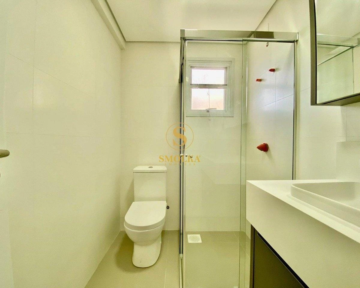 184 m² rental home with 4 en-suite bedrooms — photo 23