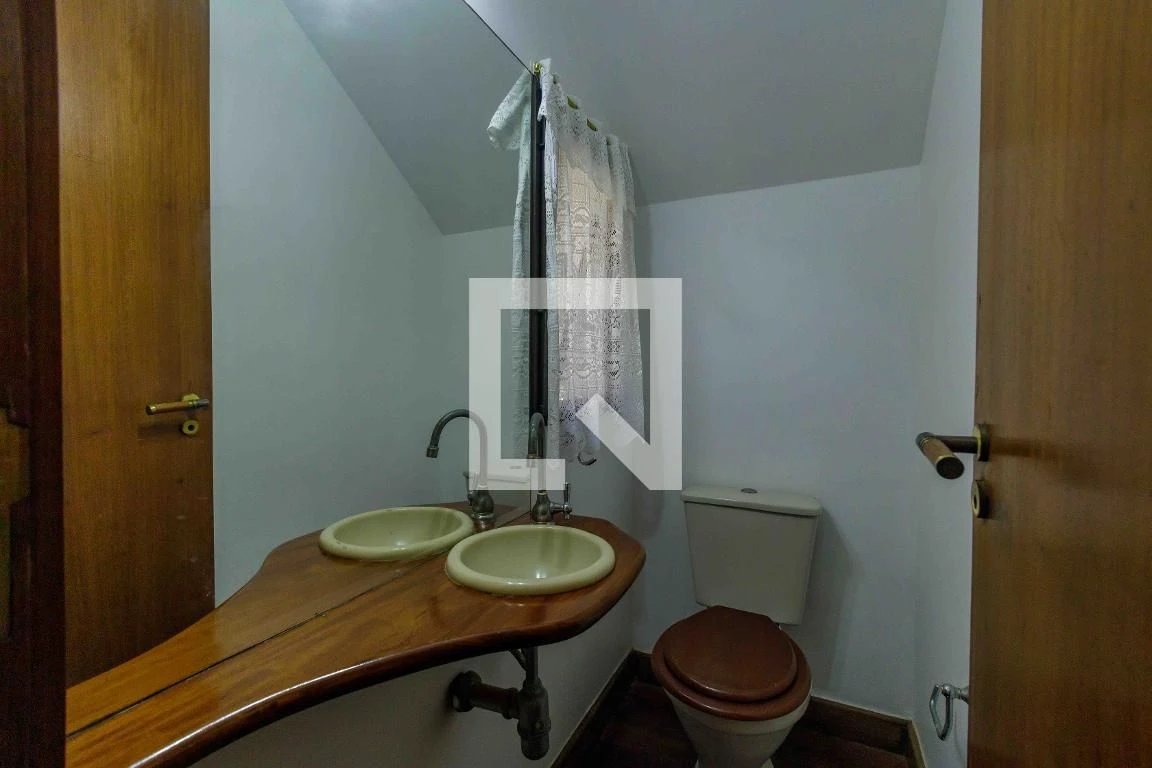 Ванна та 4 спальні: квартира 360 м² — photo 2