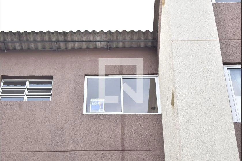 2-bedroom apartment in a building with a pool — photo 28