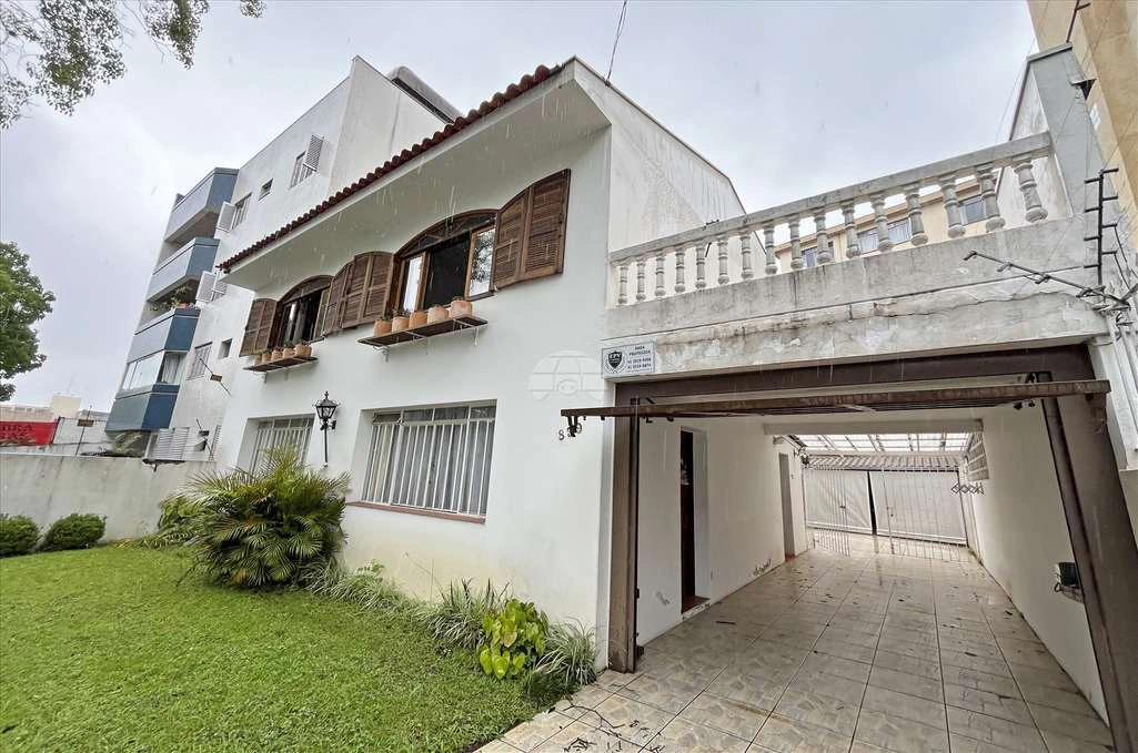 Rental house with 4 bedrooms and 191 m² — photo 4