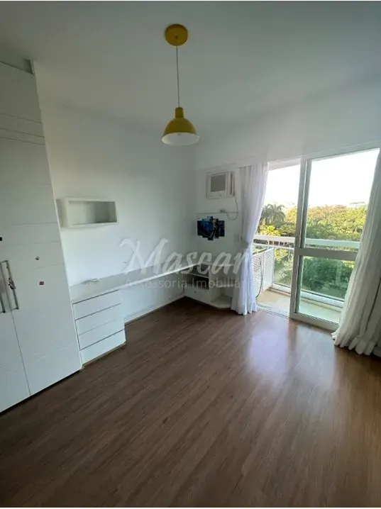 Apartamento sem mobília com 4 quartos e ar-condicionado — photo 13