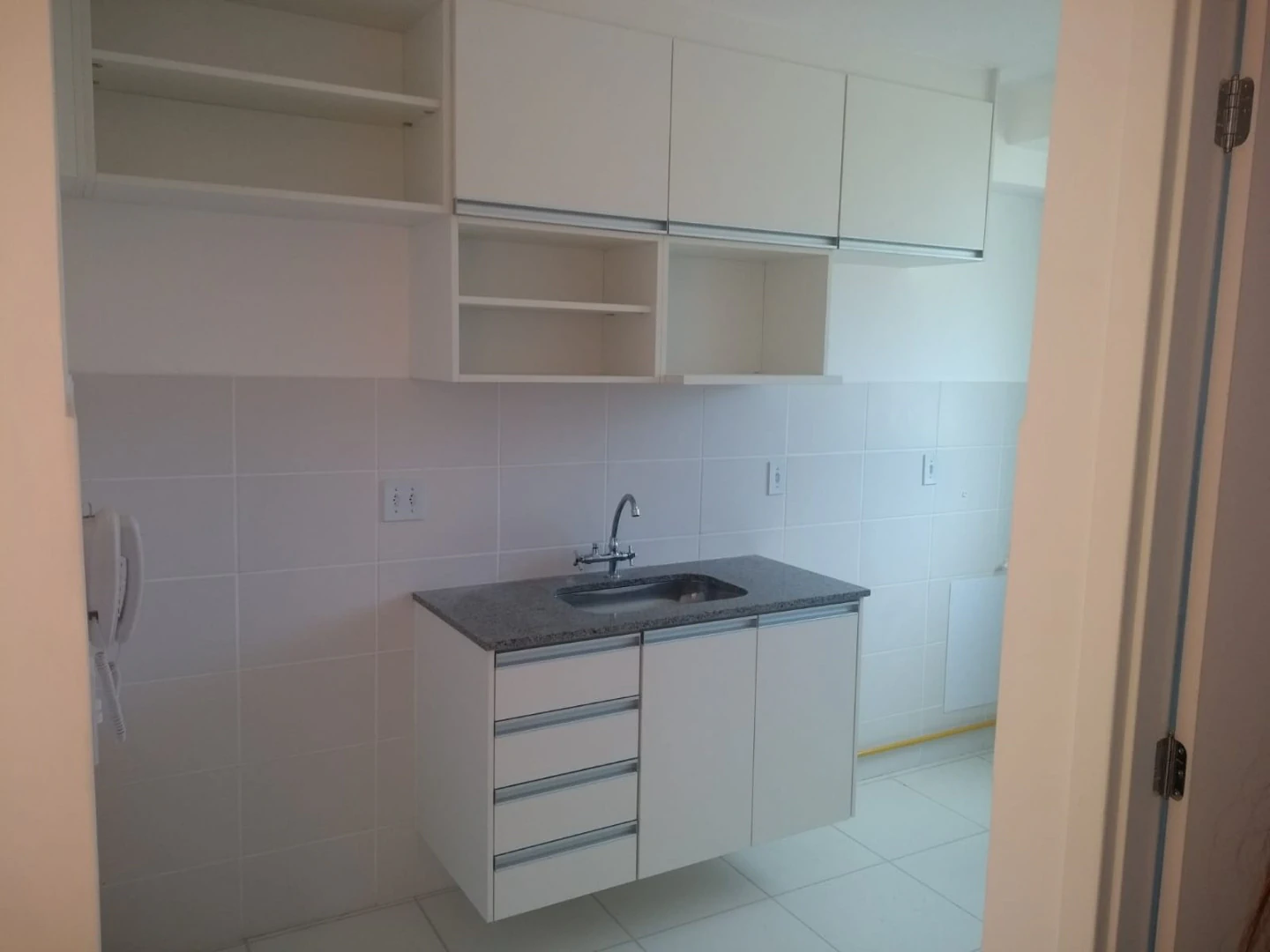 Apartment, 44 m², with wood or laminate floors — photo 4