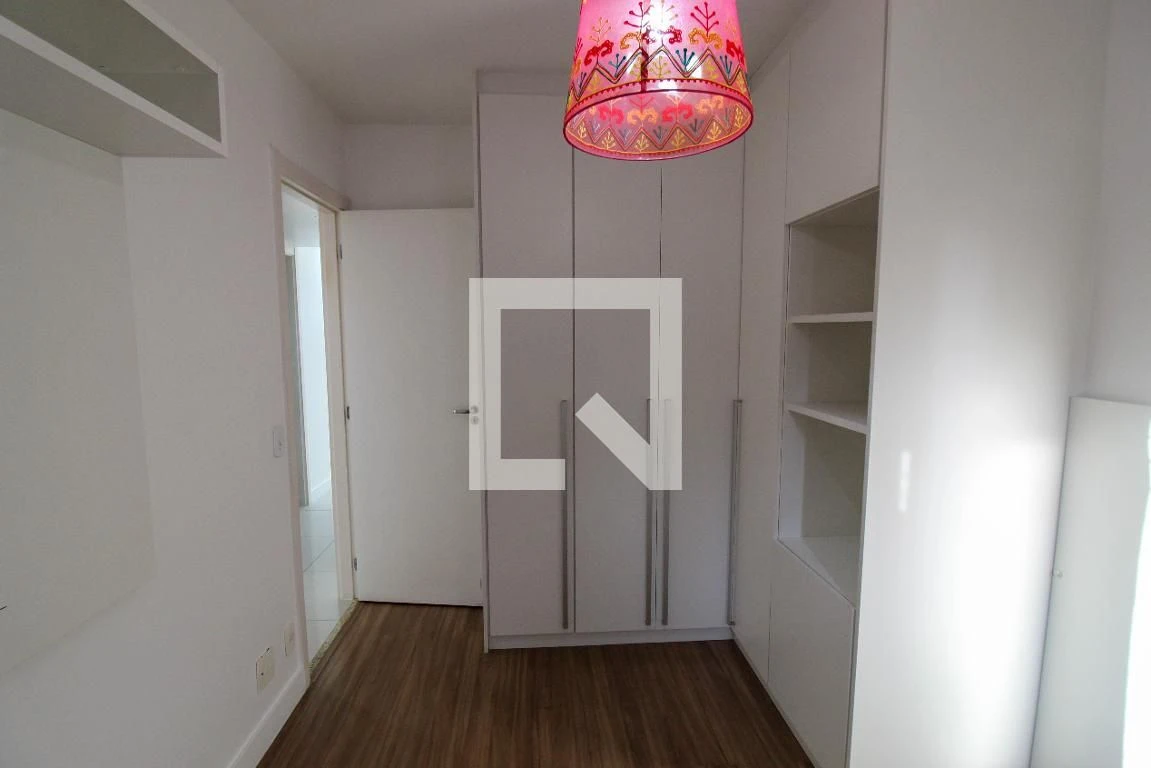 3-bedroom apartment with 3 bathrooms — photo 24