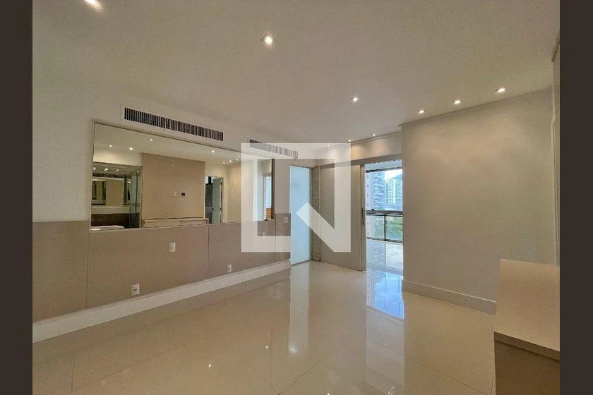 Apartamento, 105 m², com banheira — photo 29