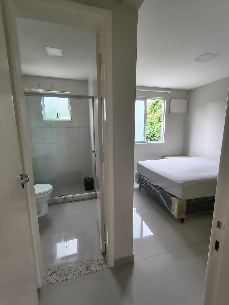 Apartamento amueblado de 1 dormitorio con cocina integrada — photo 12