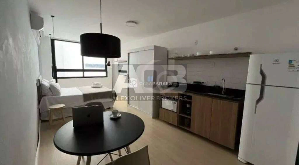 Apartamento mobiliado de 1 quarto e 31 m² com cozinha aberta