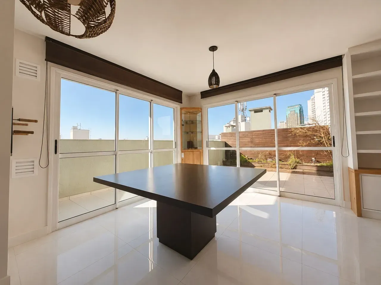 Furnished duplex with a terrace and 2 bedrooms — photo 9