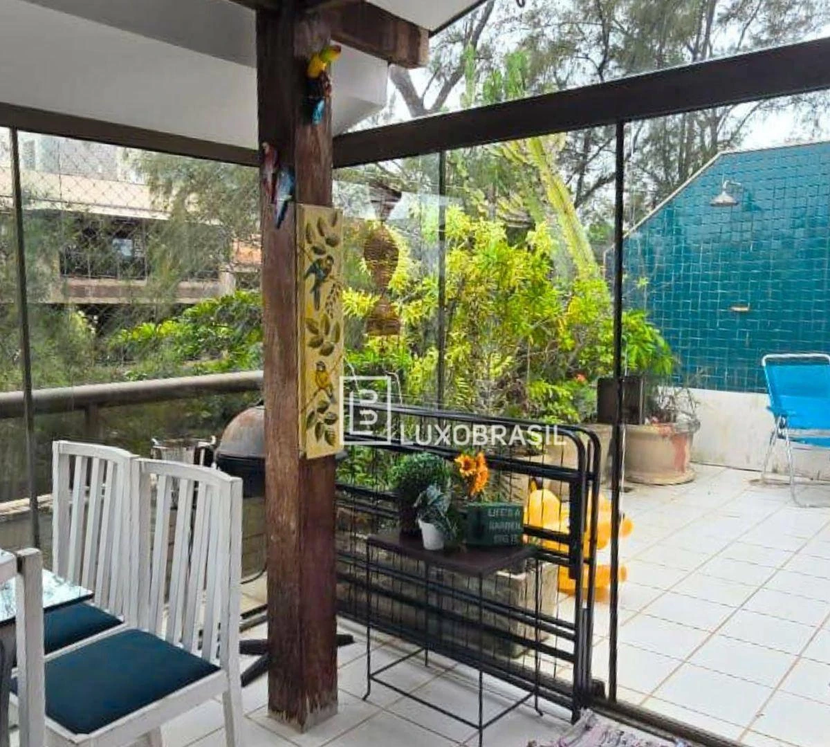 Furnished 3-bedroom apartment with 3 bathrooms — photo 11