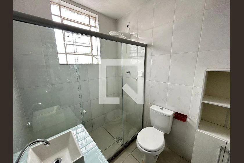 House, 76 m², with wood or laminate floors — photo 39