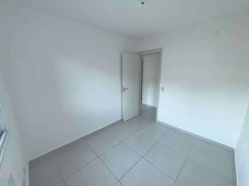 3-bedroom apartment with balcony and 67 m² — photo 17