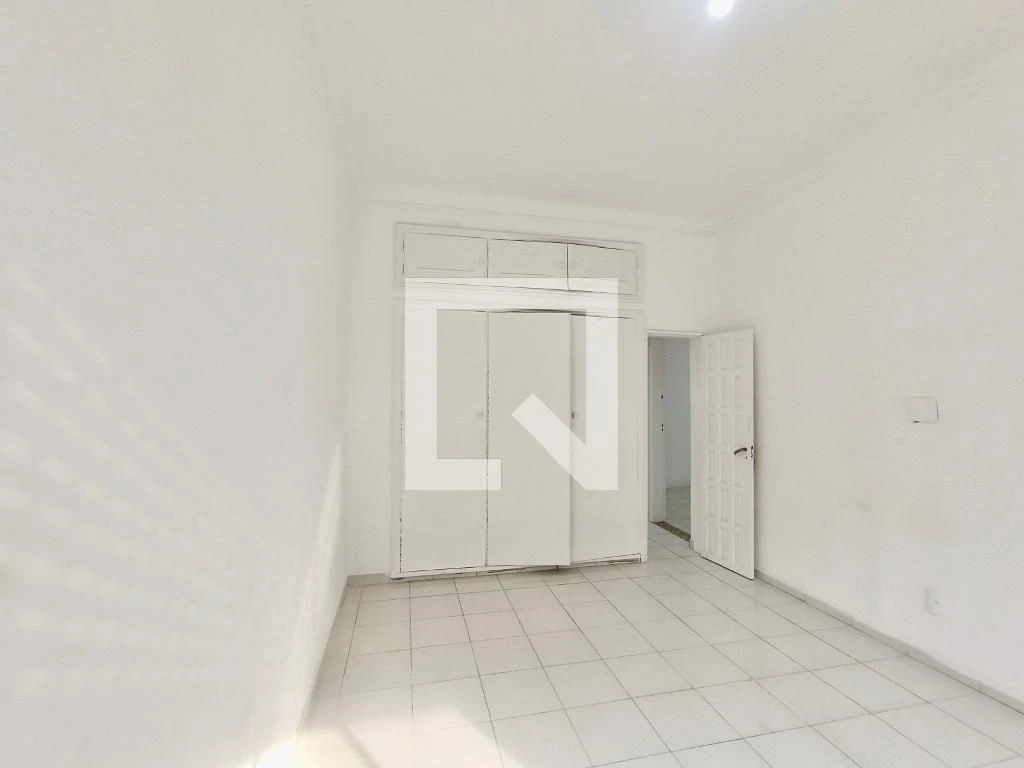 Mountain view in a 3-bedroom apartment, 120 m² — photo 23