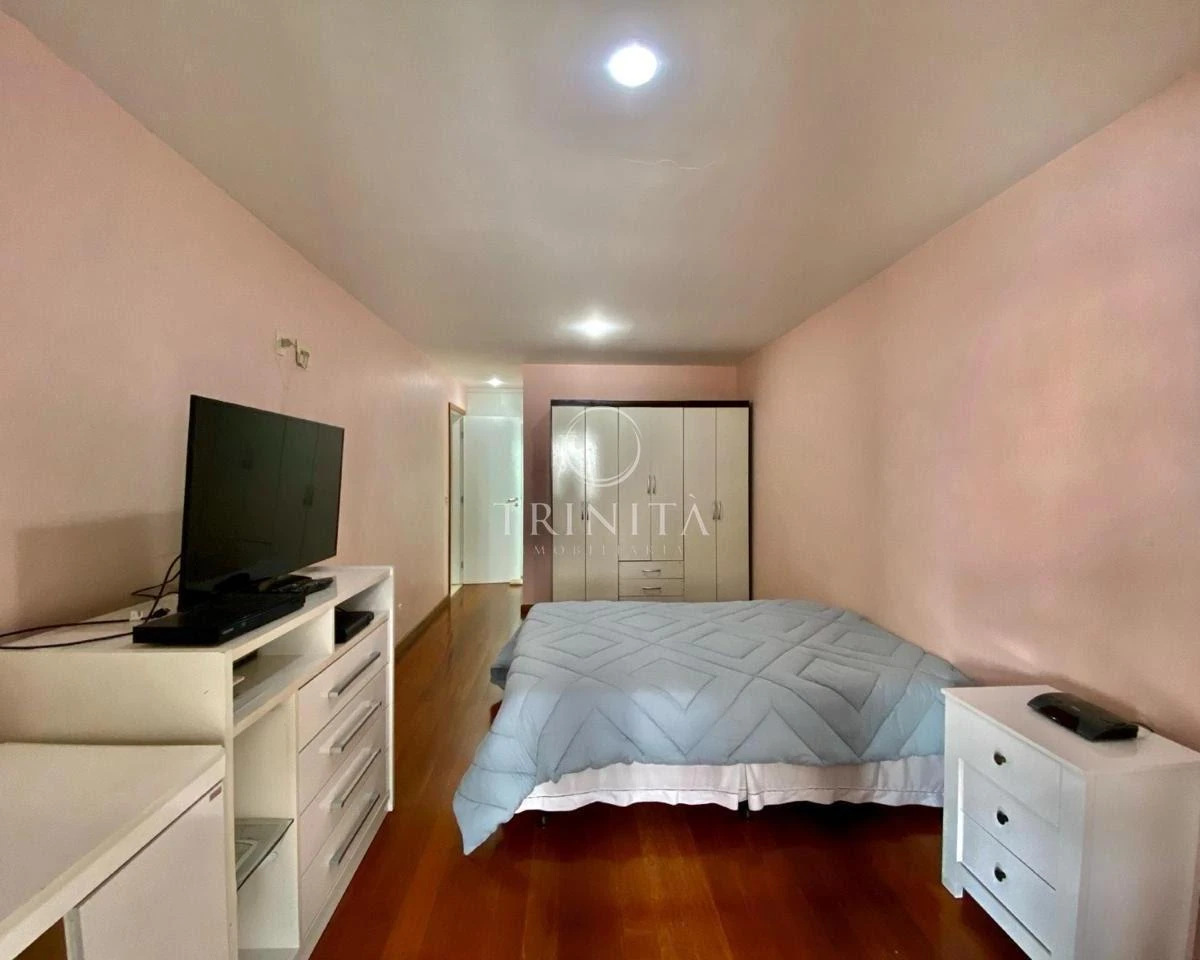 Duplex penthouse with 6 bedrooms and 390 m² — photo 13