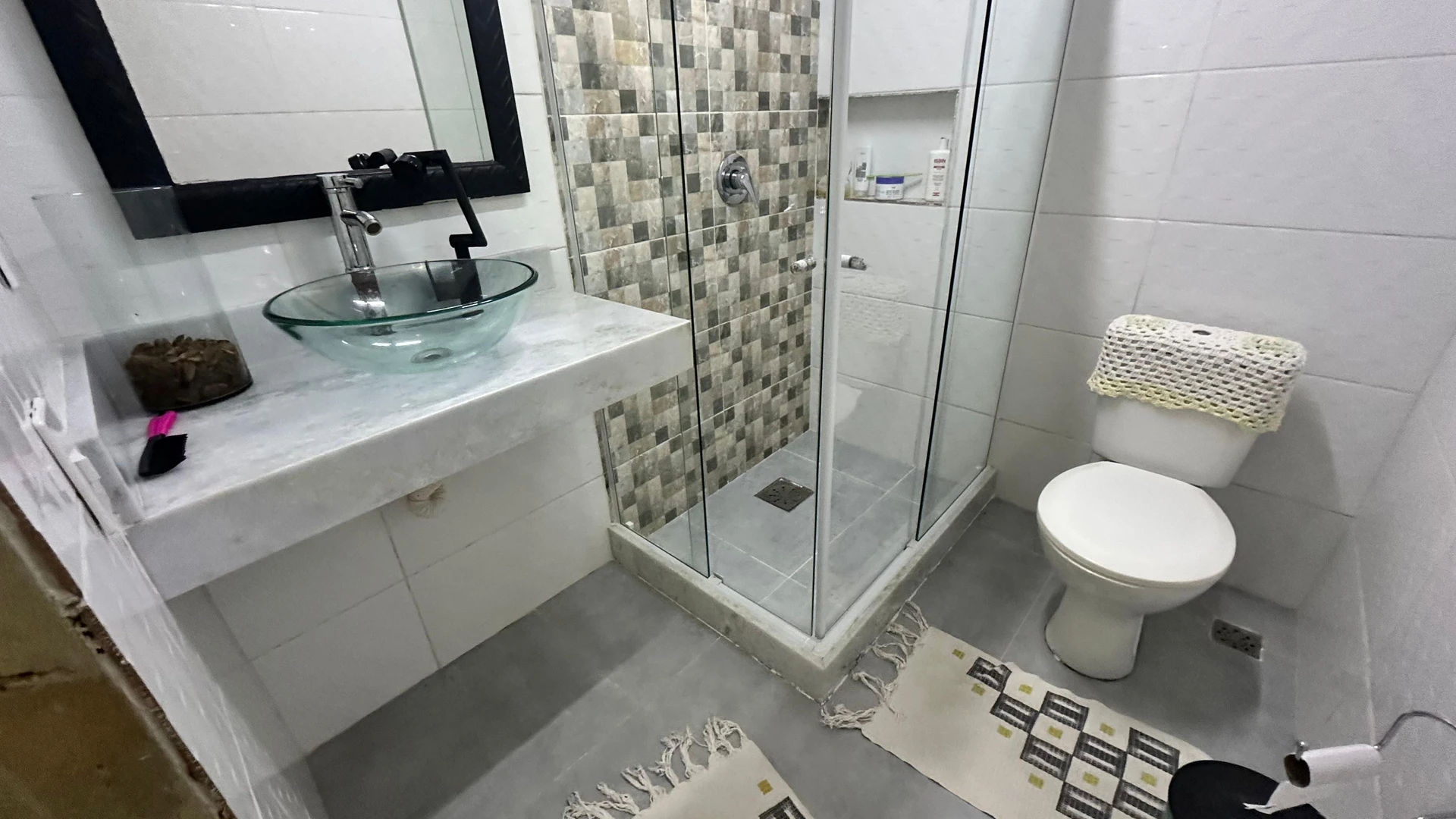 Casa mobiliada com 2 quartos e jardim privativo — photo 2