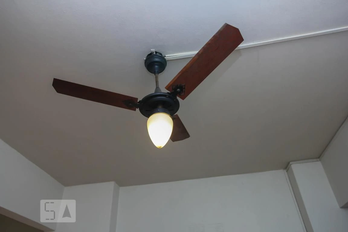 Unfurnished 2-bedroom apartment with 1 bathroom — photo 37
