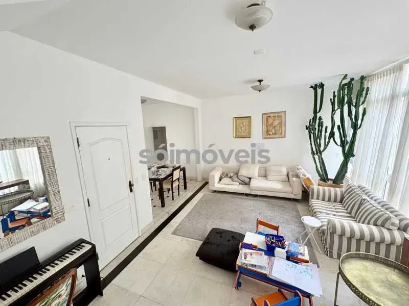 Duplex penthouse with 4 bedrooms and 4 bathrooms — photo 11