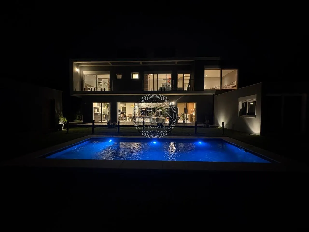 Casa mobiliada com 4 suítes e 6 banheiros 687 m² — photo 19