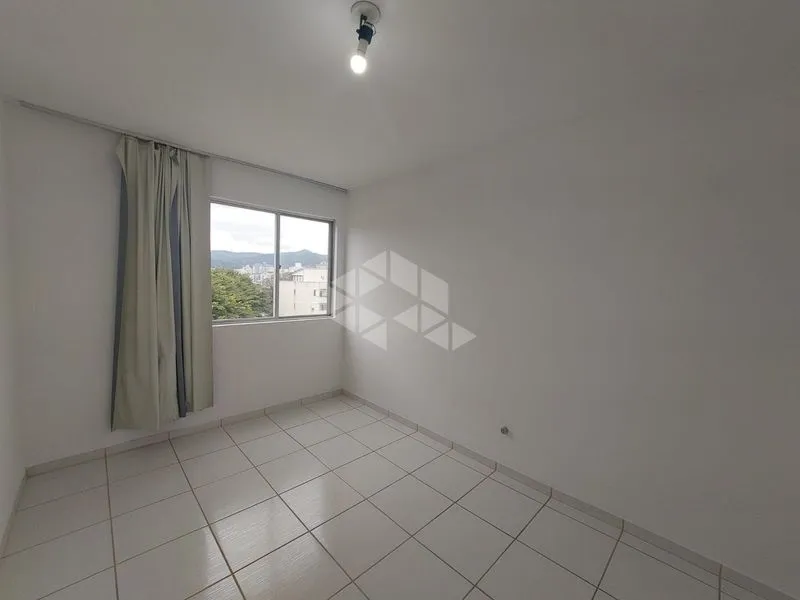 Apartamento de 2 dormitorios con 130 m² y 1 plaza en 5.º — photo 9