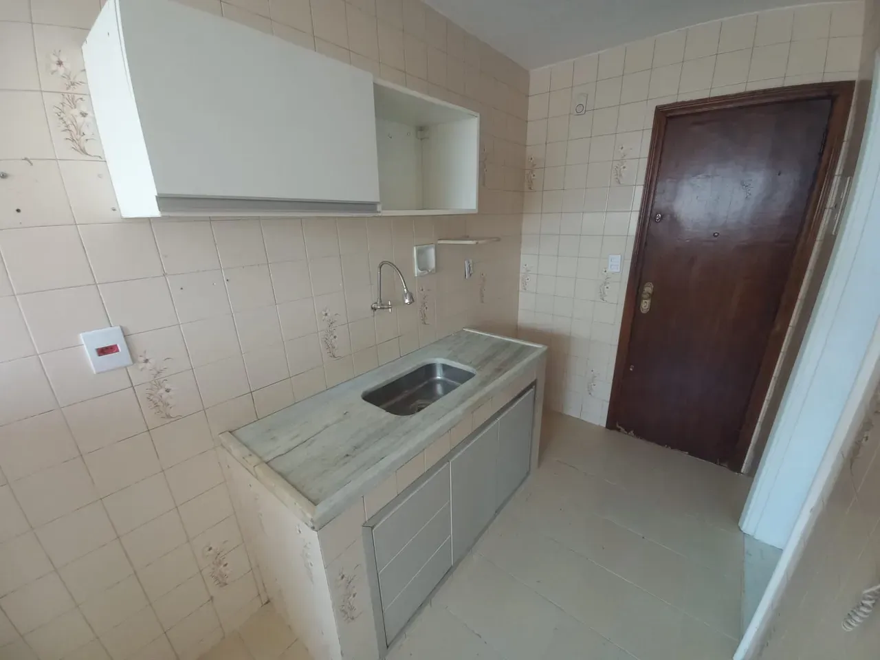 2-bedroom apartment with laundry area and 1 parking spot — photo 6