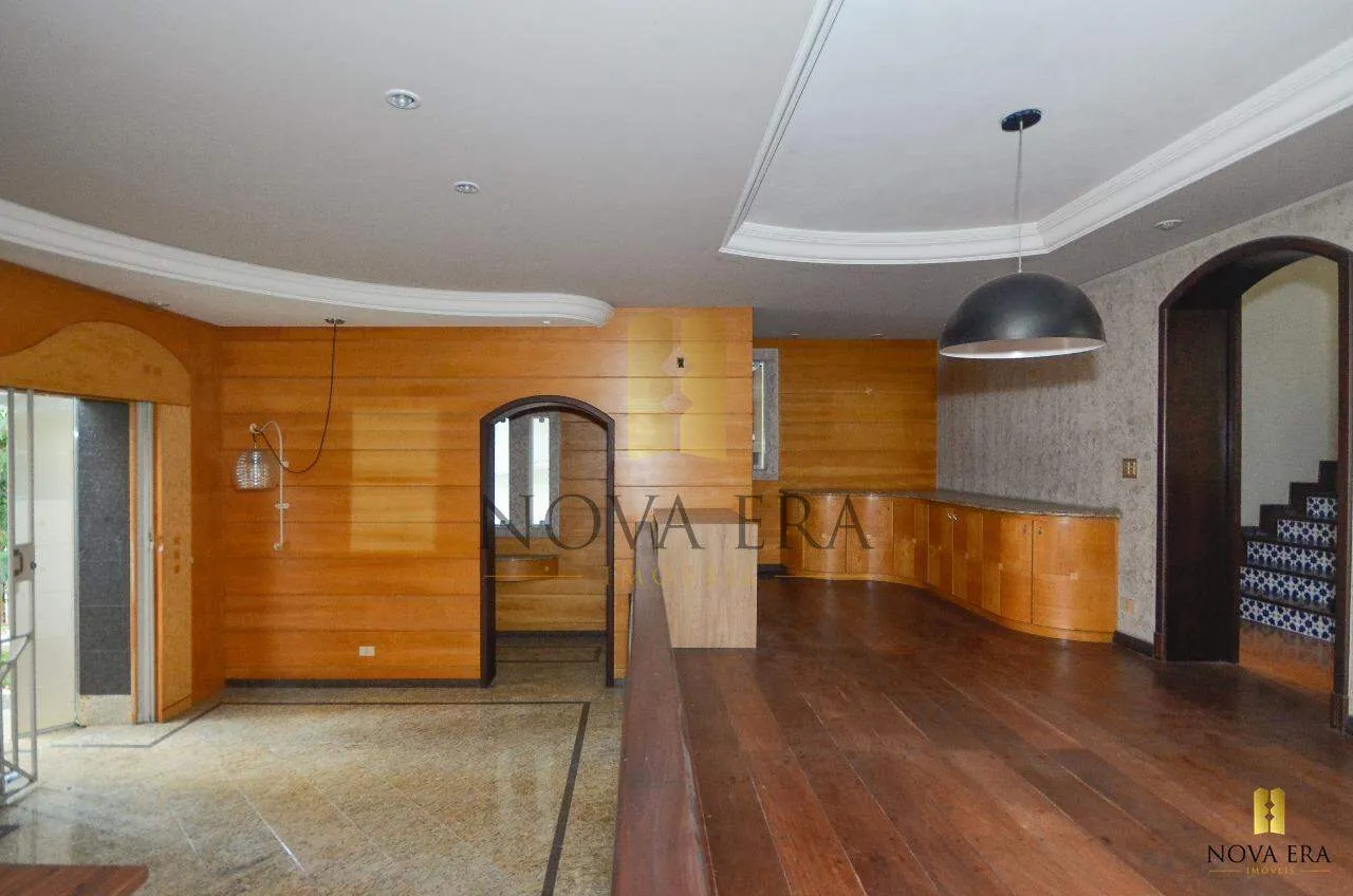 4-bedroom house with a grill on the balcony in Curitiba — photo 16