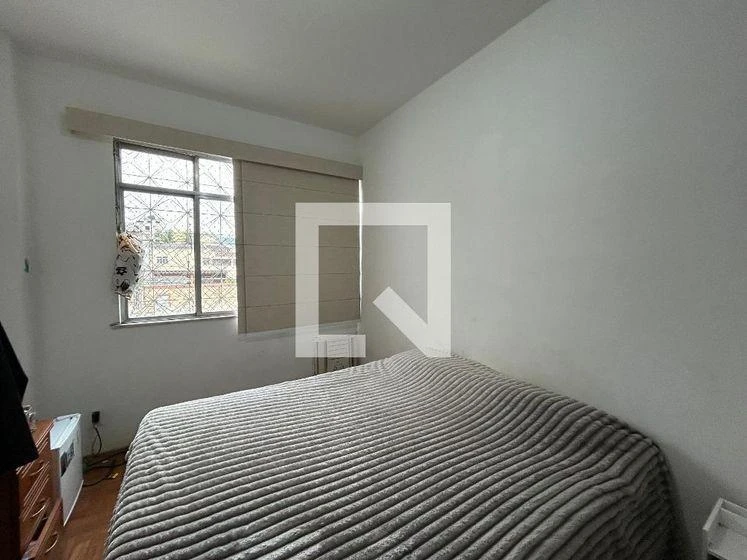 270 m² house with a glass-enclosed balcony and a dryer — photo 22