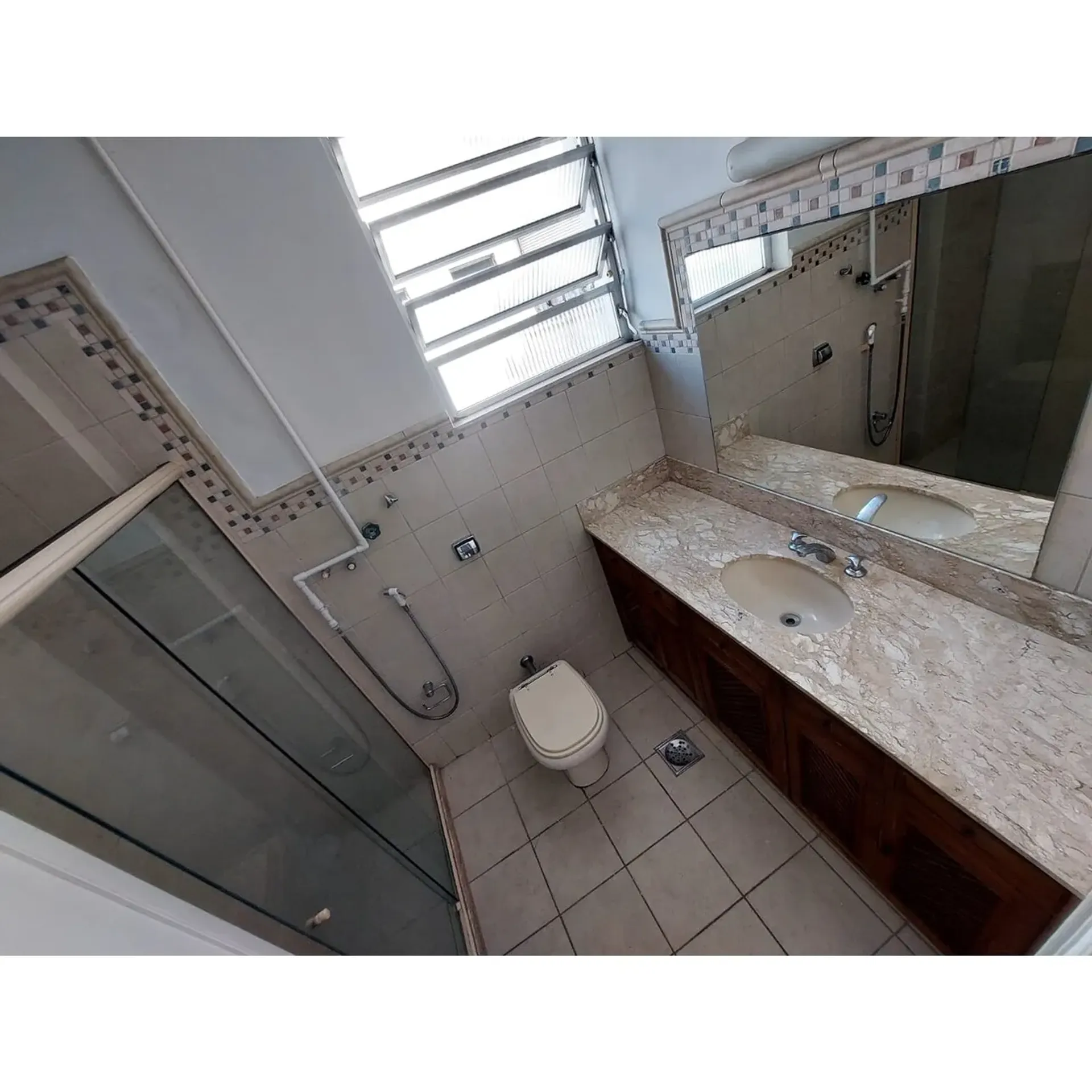 Home office in a 3-bedroom apartment, 132 m² — photo 6