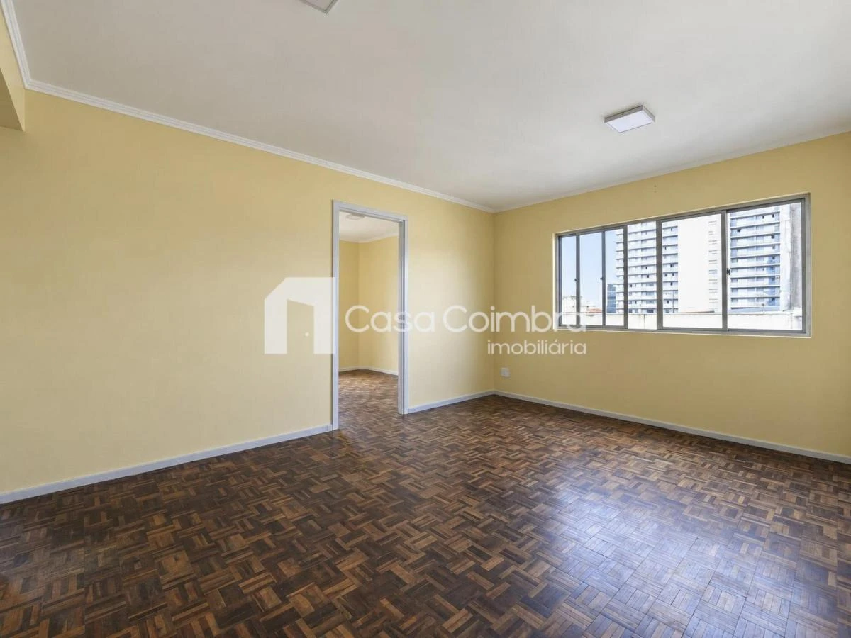 Apartment, 66 m², with wood or laminate floors — photo 19