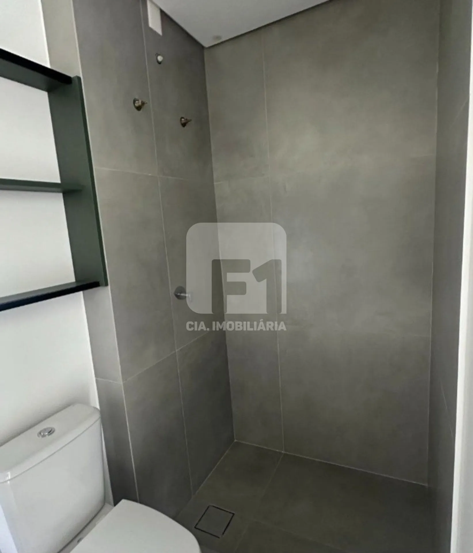 Loft de 1 dormitorio con cocina abierta y 66 m² — photo 9