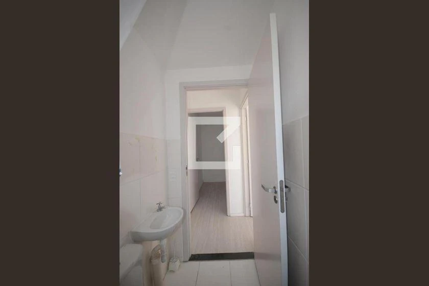 Apartamento de 40 m² com 2 quartos e 1 banheiro — photo 6